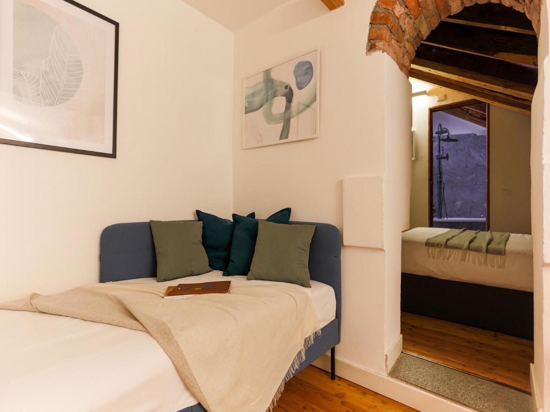 The Best Rent - Characteristic Apartment In Crocetta Area Milão Exterior foto